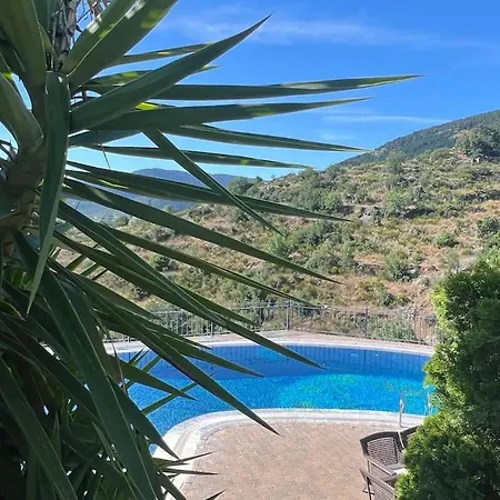 Mansion Con Jacuzzi A 40 Grados, Gran Piscina Y Padel El Tiemblo