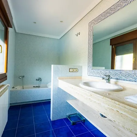 Mansion Con Jacuzzi A 40 Grados, Gran Piscina Y Padel *