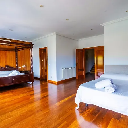 Mansion Con Jacuzzi A 40 Grados, Gran Piscina Y Padel *