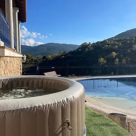 Mansion Con Jacuzzi A 40 Grados, Gran Piscina Y Padel Βίλα *