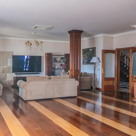 Mansion Con Jacuzzi A 40 Grados, Gran Piscina Y Padel Villa *