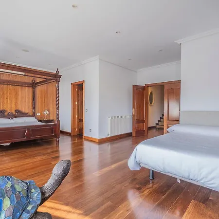 Villa Mansion Con Jacuzzi A 40 Grados, Gran Piscina Y Padel El Tiemblo