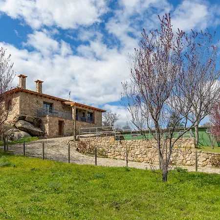 Villa Mansion Con Jacuzzi A 40 Grados, Gran Piscina Y Padel El Tiemblo