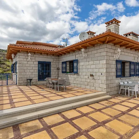 Villa Mansion Con Jacuzzi A 40 Grados, Gran Piscina Y Padel El Tiemblo