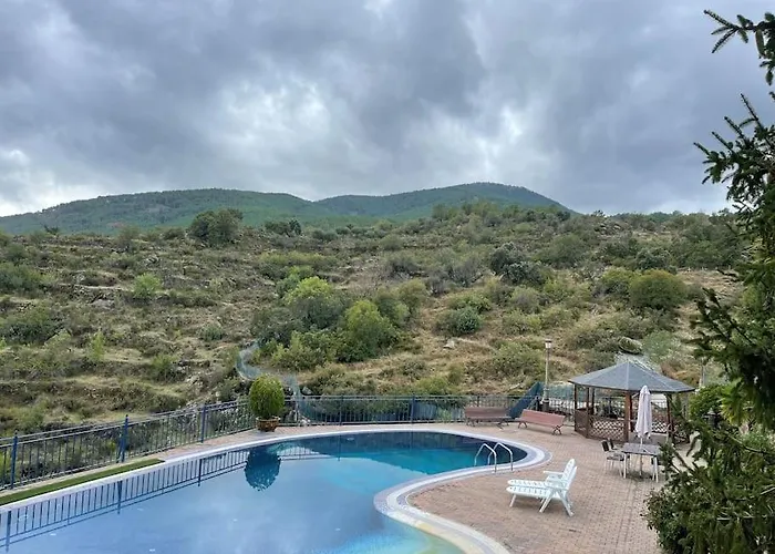 Mansion Con Jacuzzi A 40 Grados, Gran Piscina Y Padel 빌라