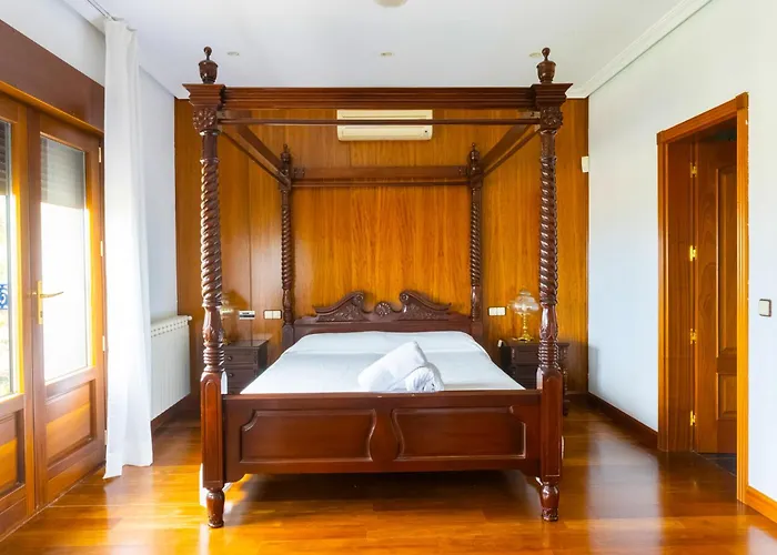 Mansion Con Jacuzzi A 40 Grados, Gran Piscina Y Padel 엘 티엠블로