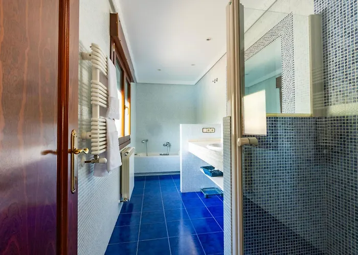 Mansión Con Jacuzzi A 40 Grados, Gran Piscina Y Pádel Villa *