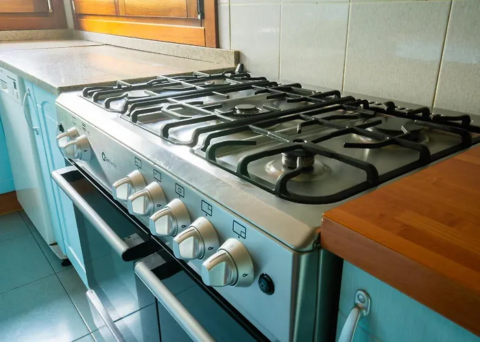 Mansión Con Jacuzzi A 40 Grados, Gran Piscina Y Pádel * El Tiemblo