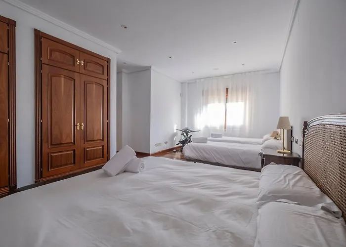 Mansion Con Jacuzzi A 40 Grados, Gran Piscina Y Padel *