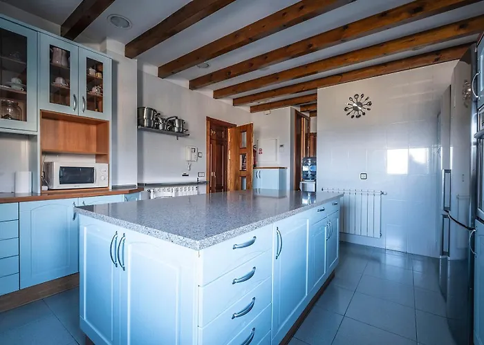 Mansion Con Jacuzzi A 40 Grados, Gran Piscina Y Padel * 엘 티엠블로