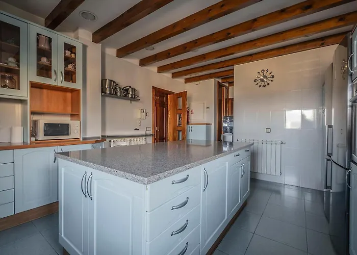 Mansion Con Jacuzzi A 40 Grados, Gran Piscina Y Padel * 엘 티엠블로